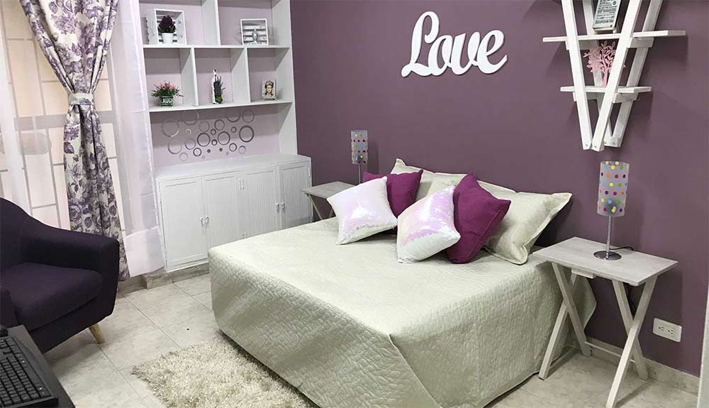 AJ Studios - Cam Studio of the Year